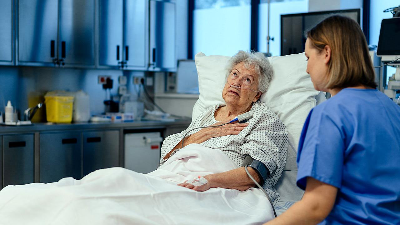 Σε ποια νοσοκομεία αποτιμήθηκε η αποδοτικότητα στην παρεχόμενη ογκολογική περίθαλψη