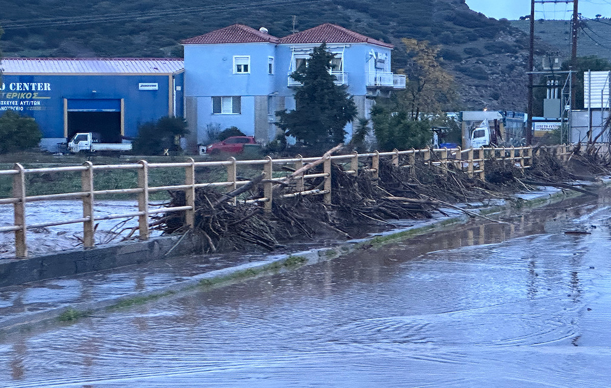 Μεγάλες οι ζημιές στη Λέσβο από τη σφοδρή κακοκαιρία – Ξεκινά από σήμερα η επίσημη καταγραφή των ζημιών
