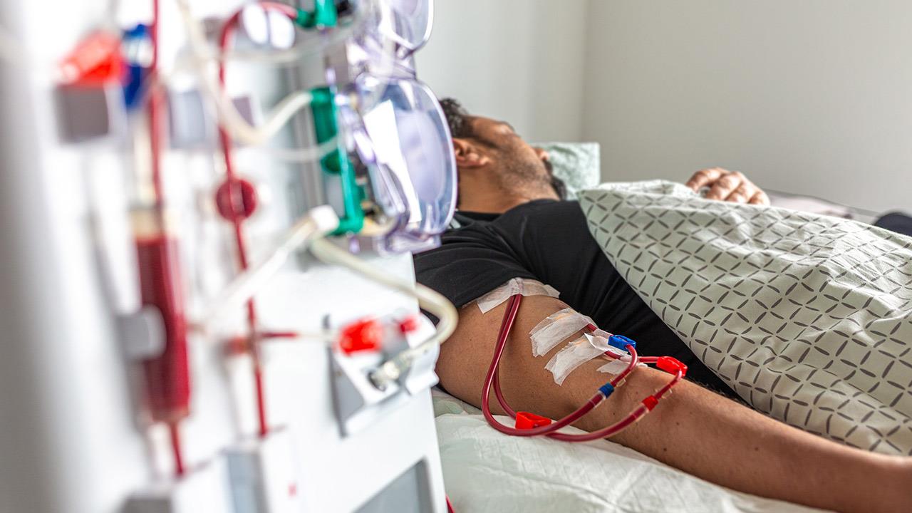 Χωρίς απόφαση της διοίκησης του ΕΟΠΥΥ η αιμοκάθαρση σε ιδιωτική μονάδα