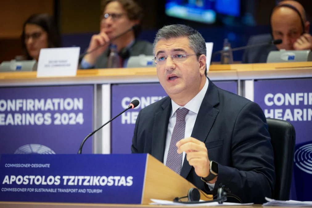 «Λαμβάνουμε μέτρα για να αντιμετωπίσουμε τις επιπτώσεις στον τομέα των μεταφορών και τα καύσιμα από την κρίση στη Μέση Ανατολή»