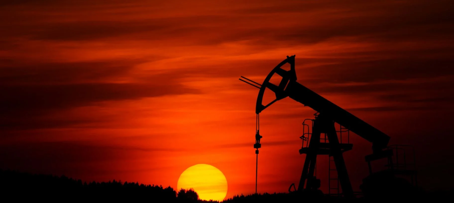 Συναγερμός για το ράλι της τιμής του πετρελαίου: Ξεπέρασε τα 125 δολ. το βαρέλι