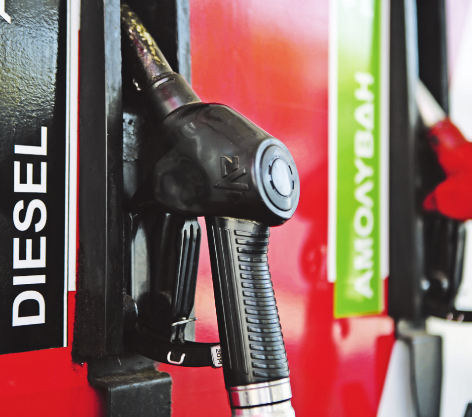 Παράταση επιδότησης diesel για Ιούνιο: Σε ένα μήνα η έκτακτη οικονομική ενίσχυση 150 ευρώ