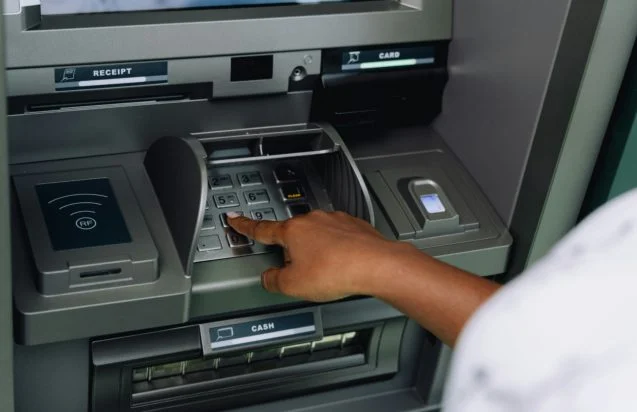 Ποιοι πάνε στα ATM έως τις 22 Μαΐου