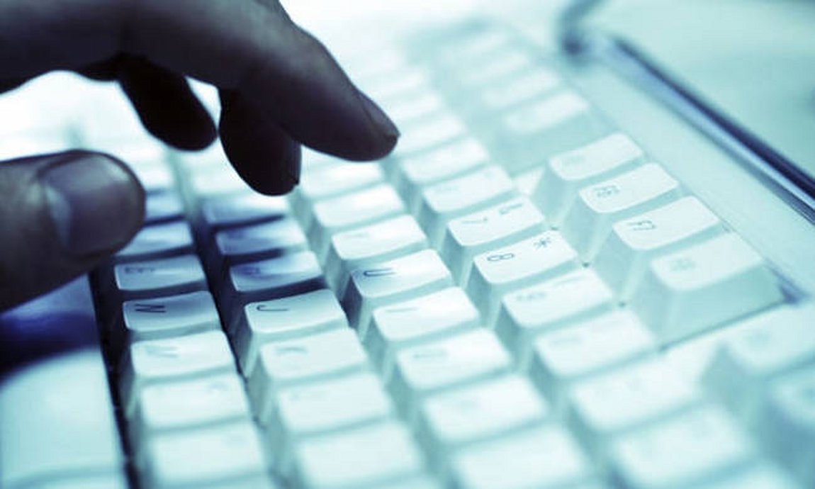 Οι online αγορές σταθερή καταναλωτική συνήθεια για τους Έλληνες – Τι δείχνει έρευνα