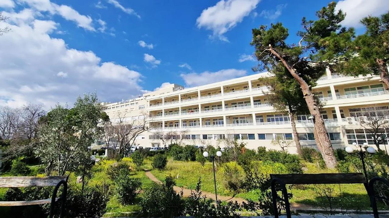 Κακουργηματική δίωξη στον 76χρονο για τη φωτιά σε θάλαμο νοσηλείας