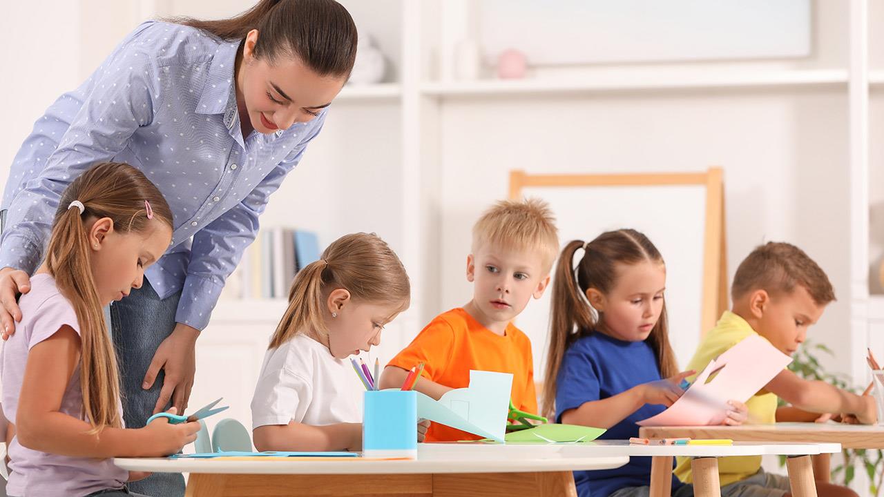 Χωρίς εισοδηματικά κριτήρια τα voucher παιδικών σταθμών για πολύτεκνες οικογένειες