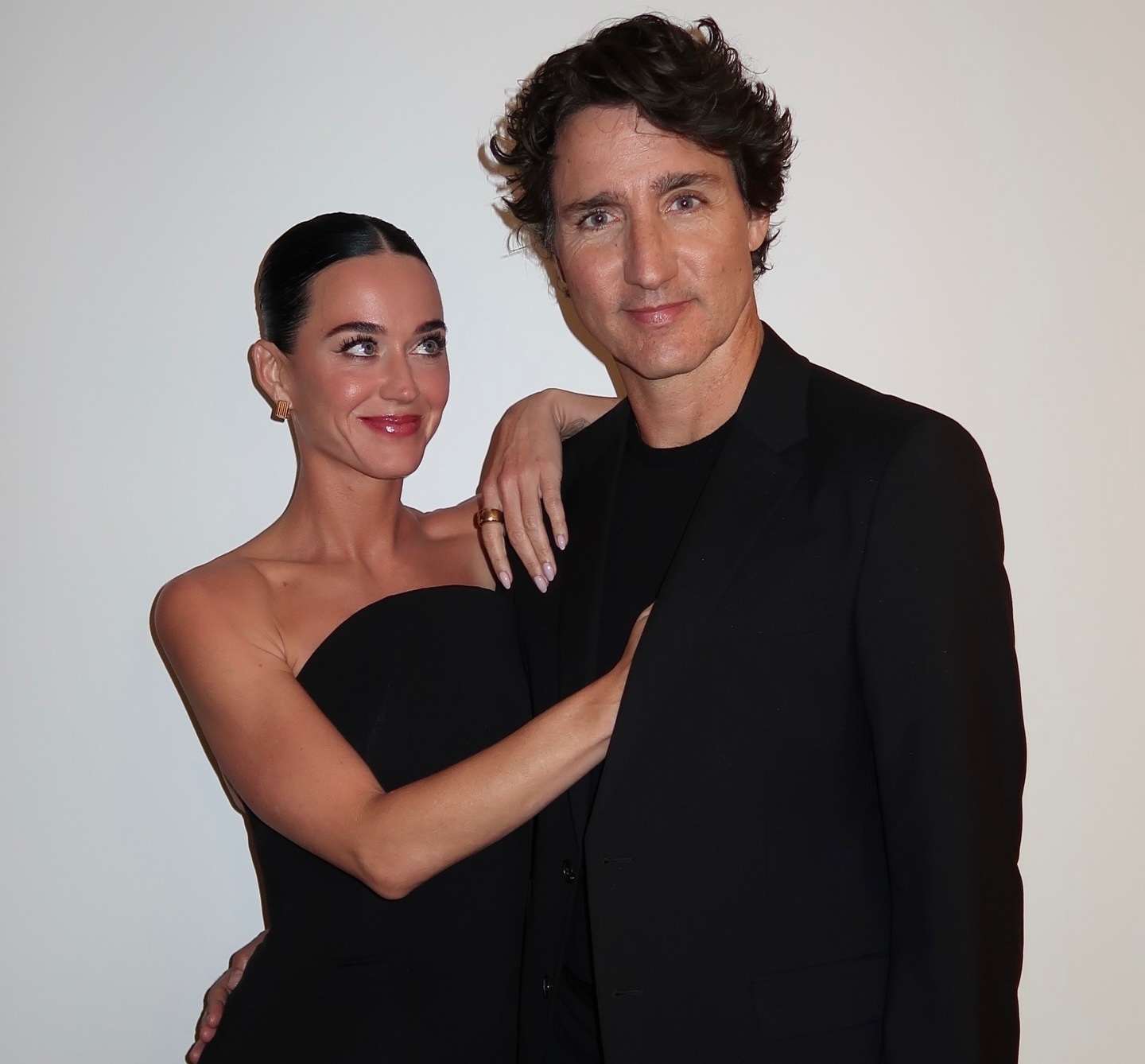 Katy Perry-Justin Trudeau: Viral οι τρυφερές καλοκαιρινές στιγμές τους