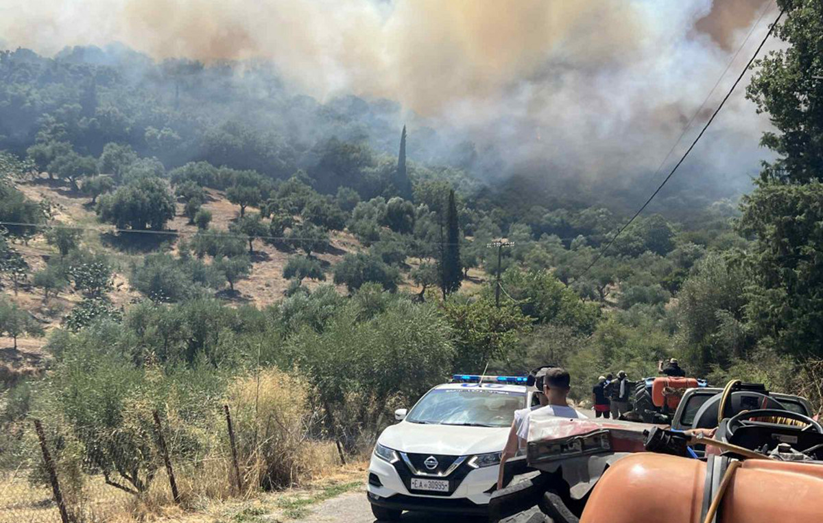 Επιμένουν οι θυελλώδεις άνεμοι: Σε ποιες περιοχές ισχύει πορτοκαλί συναγερμός – Απαγορεύτηκε η πρόσβαση στον Υμηττό