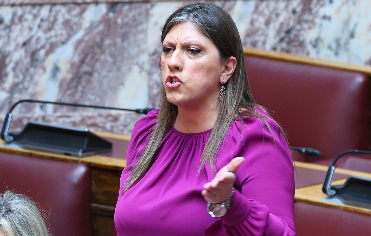 Ζωή Κωνσταντοπούλου για την απουσία της από την 52η επέτειο αποκατάστασης της Δημοκρατίας στο Προεδρικό Μέγαρο: Εμείς δεν συμμετέχουμε σε υποκριτικές φιέστες