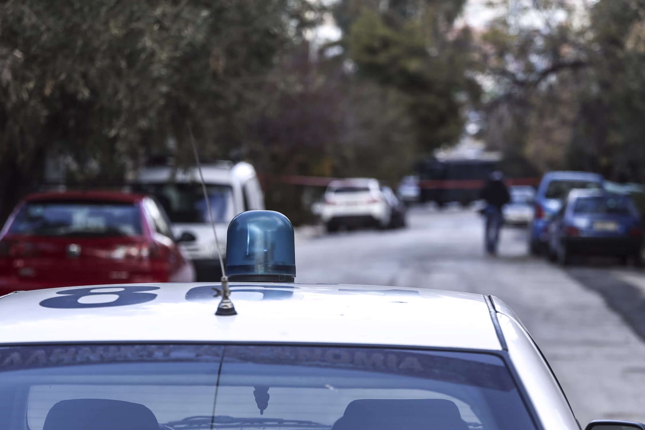 Αιματηρό επεισόδιο σε διαμέρισμα στη Θεσσαλονίκη – 31χρονος μαχαίρωσε 24χρονη φιλοξενούμενή του