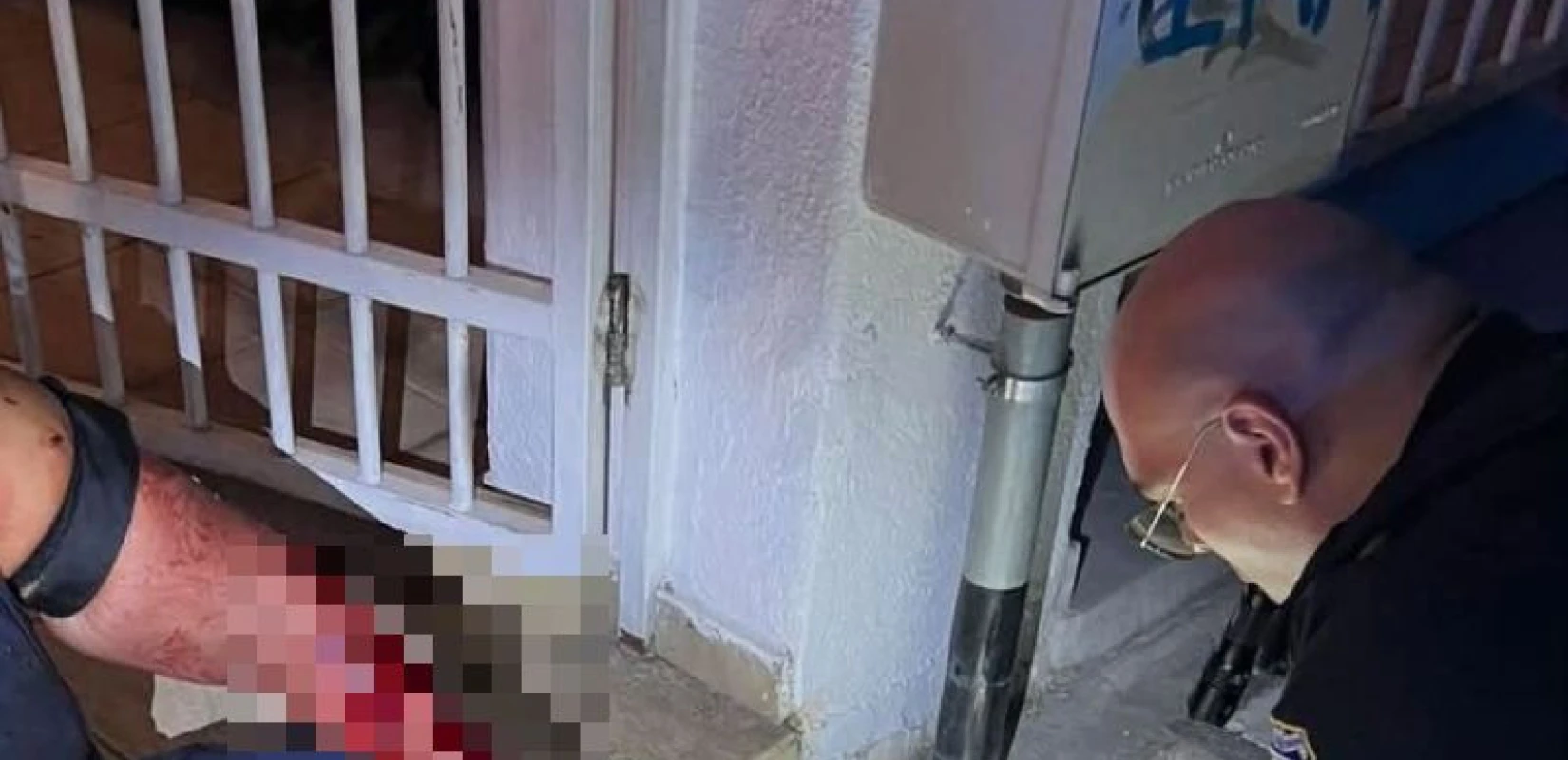 Θεσσαλονίκη: 31χρονος μαχαίρωσε 25χρονη που φιλοξενούσε στο σπίτι του – Κατήγγειλε ότι προσπάθησε να τον ληστέψει