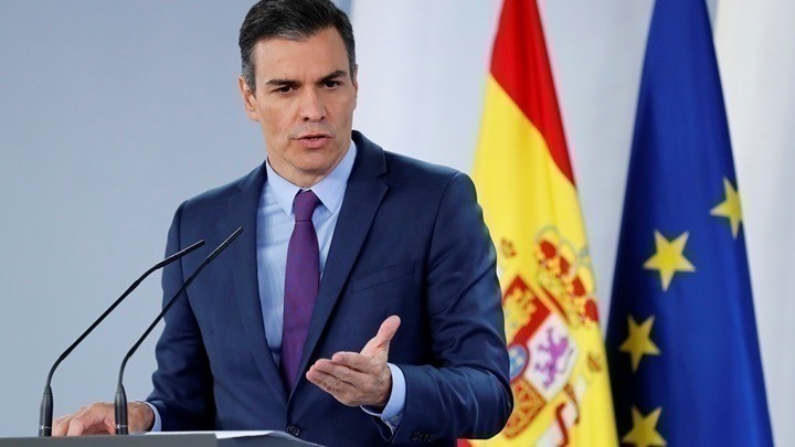Σάντσεθ: Διαβεβαιώνει πως εργάζεται «εντατικά» για την επίλυση της στεγαστικής κρίσης