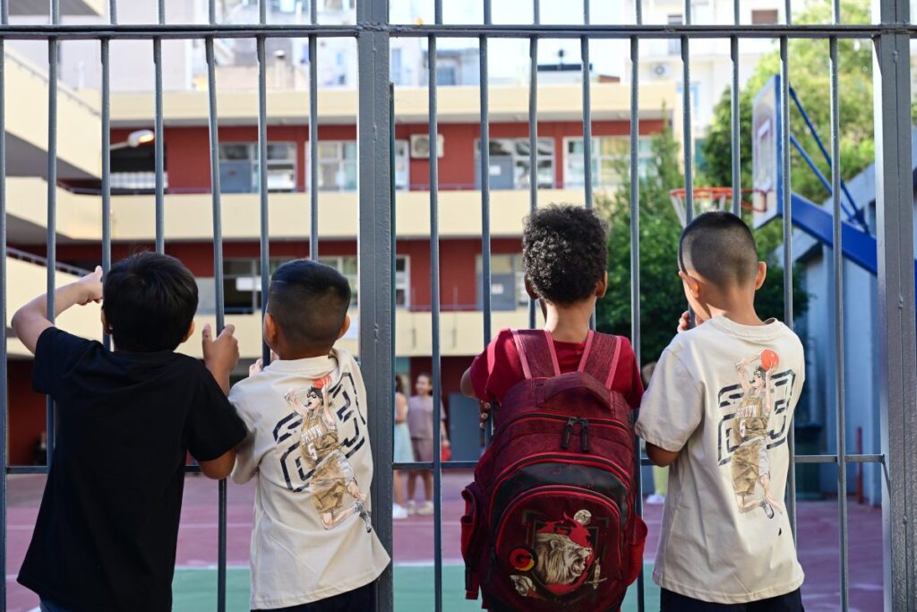 Σχολεία: Πίσω στα θρανία με υγεία – Όλα όσα πρέπει να ελέγξουν οι γονείς