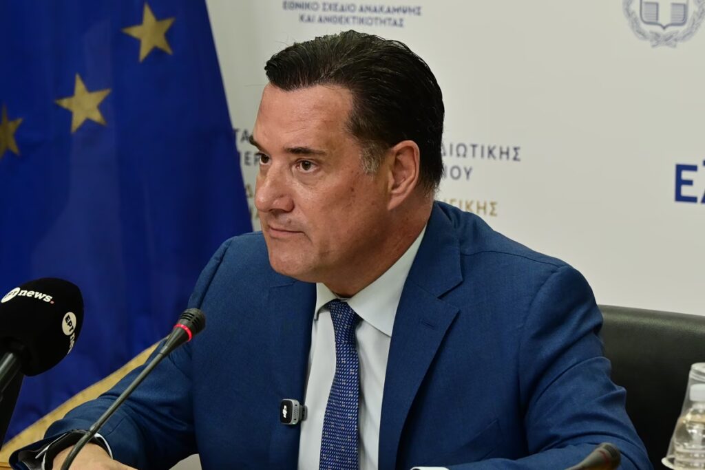 «Βροχή» παραβάσεων εντοπίζει το MedWatch – Επικοινωνιακή κίνηση Γεωργιάδη με παραπομπή καταγγελιών για Πατούλη και Καρυστιανού στην Αρχή Διαφάνειας