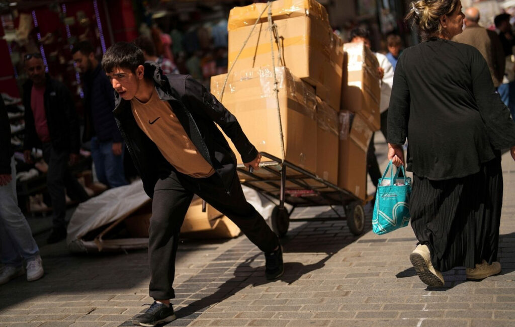 Τουρκία: Έπεσε η ανεργία στο 7,8% αλλά αυξάνεται η «κρυφή» πίεση στην αγορά εργασίας