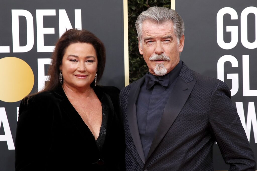Pierce Brosnan: Ρομαντική έξοδος με τη σύζυγό του για τα γενέθλιά της