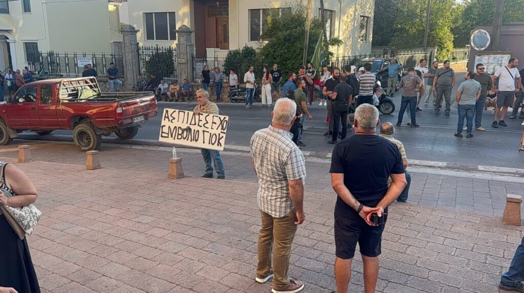 Αφθώδης πυρετός: Μετά το show της κόντρας Υπουργείου και Περιφέρειας, επιστροφή στην αδιέξοδη πραγματικότητα