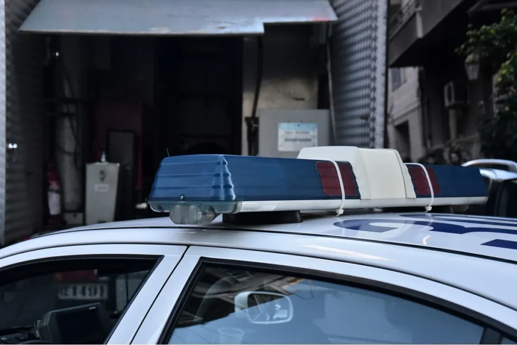 Αστυνομική επιχείρηση σε οικισμούς στην Αργολίδα – Πέντε συλλήψεις για ρευματοκλοπή