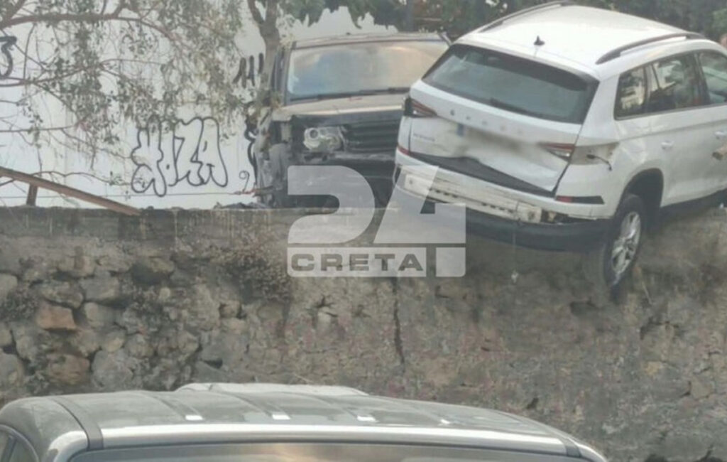 Τρελή πορεία τζιπ στα Χανιά: Προσέκρουσε σε πάνω από 5 οχήματα σε πάρκινγκ