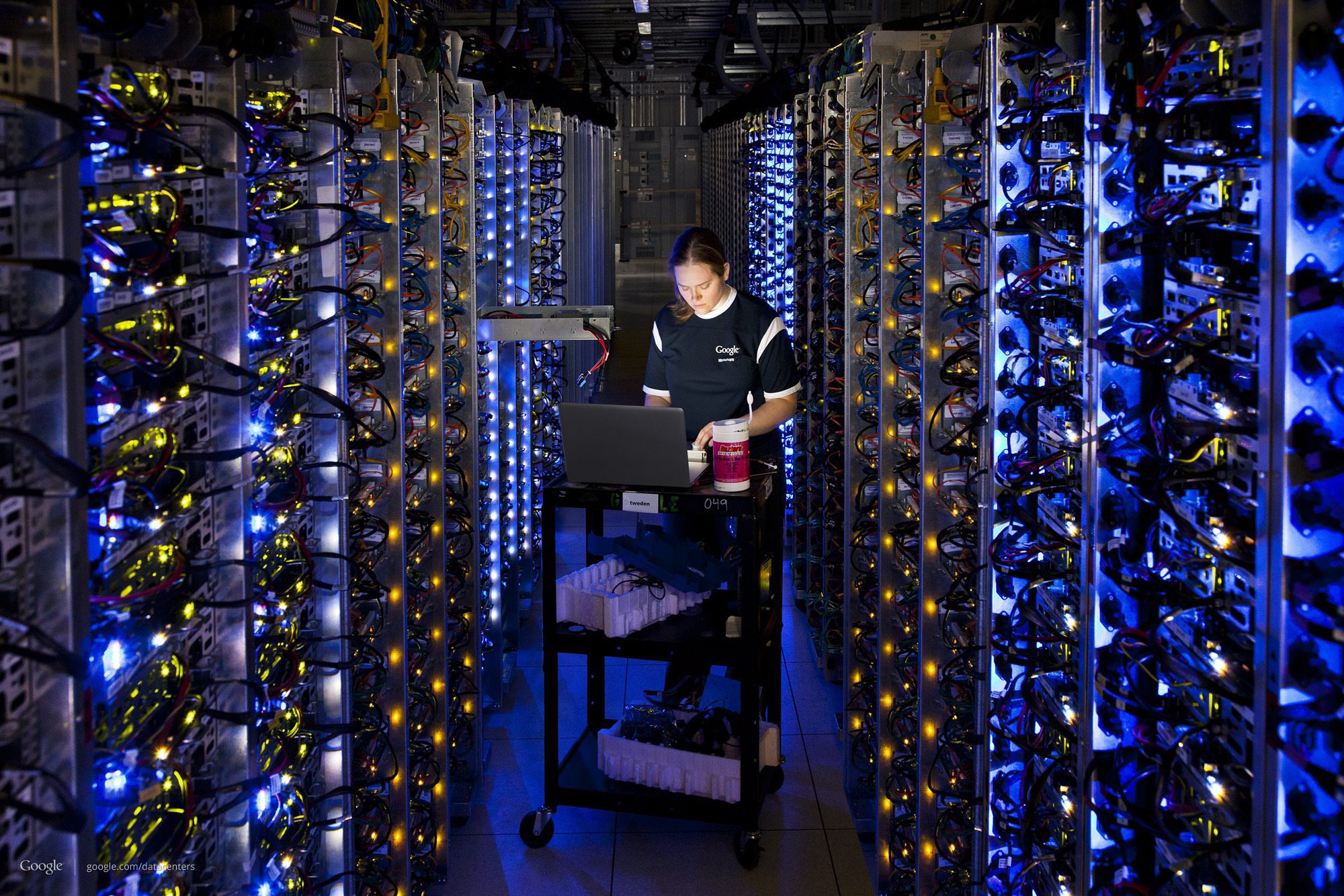 Data Centers: Επενδύσεις δισεκατομμυρίων αναζητούν… μεγαβάτ