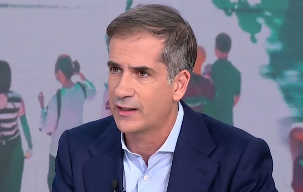 Κώστας Μπακογιάννης για τα περί αλαζονείας της κυβέρνησης: «Ο κόσμος το έχει τούμπανο κι εμείς κρυφό καμάρι»
