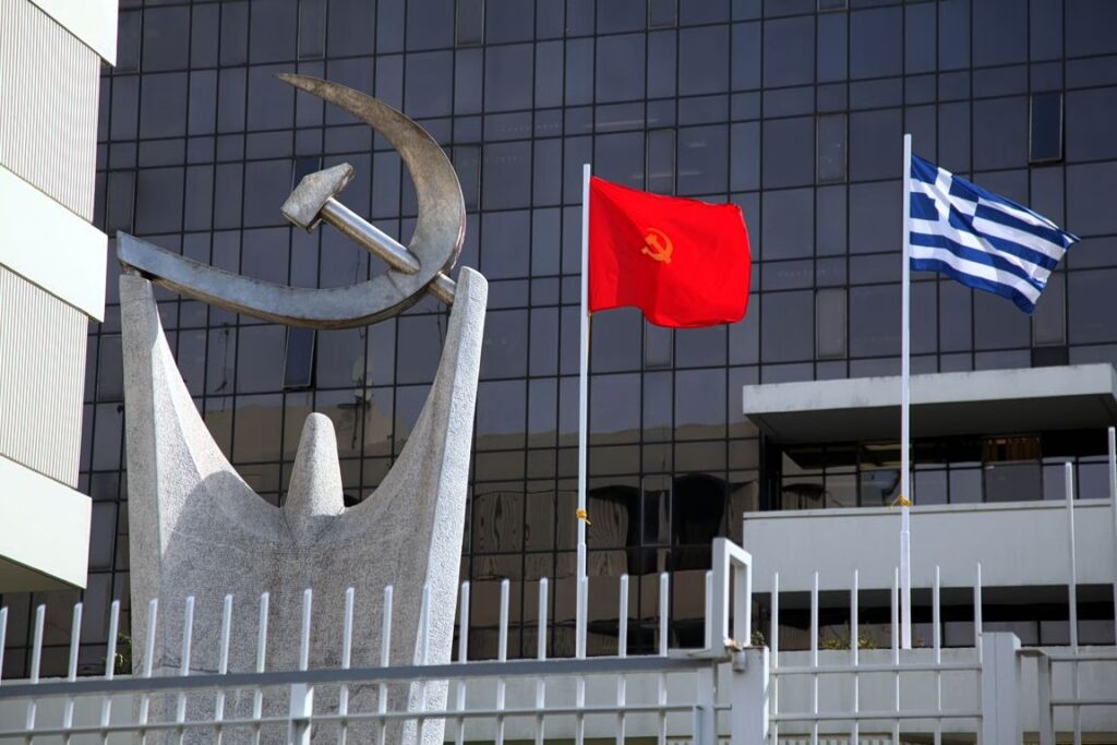 Σκληρή επίθεση ΚΚΕ σε Μητσοτάκη: Ευχολόγια και κοροϊδία για Διεθνές Δίκαιο και ακρίβεια