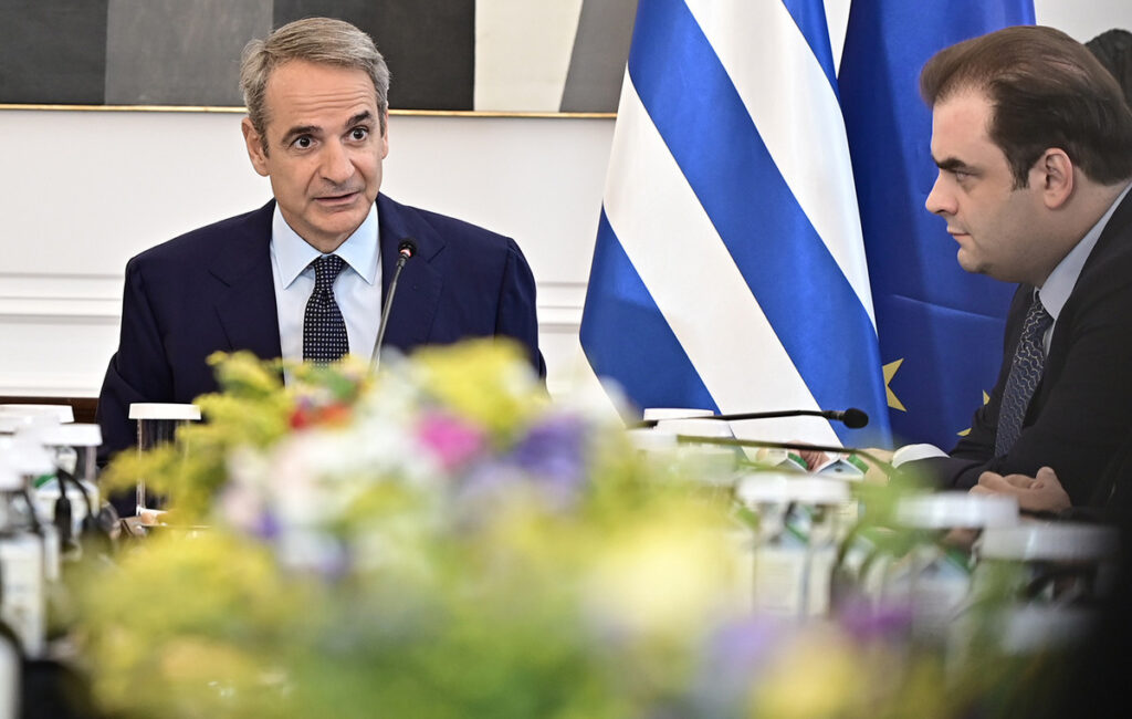 Συστάσεις K. Μητσοτάκη σε υπουργούς και απάντηση στην Ντόρα Μπακογιάννη για τα «καβαλημένα καλάμια»
