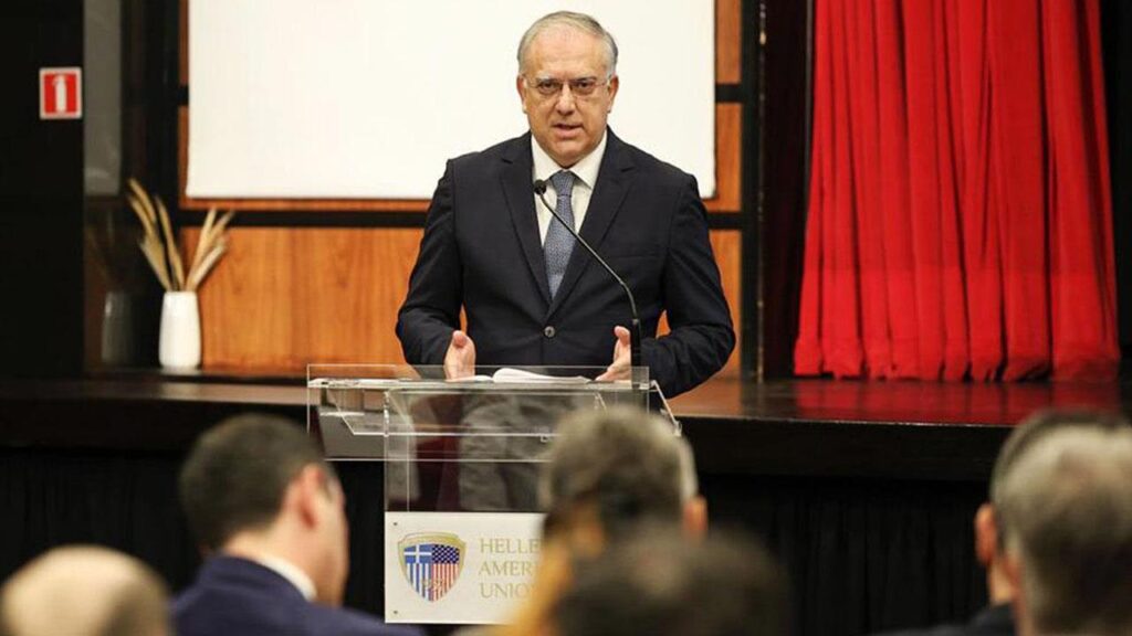 Στήριξη στη φαρμακοβιομηχανία με τον αναπτυξιακό νόμο