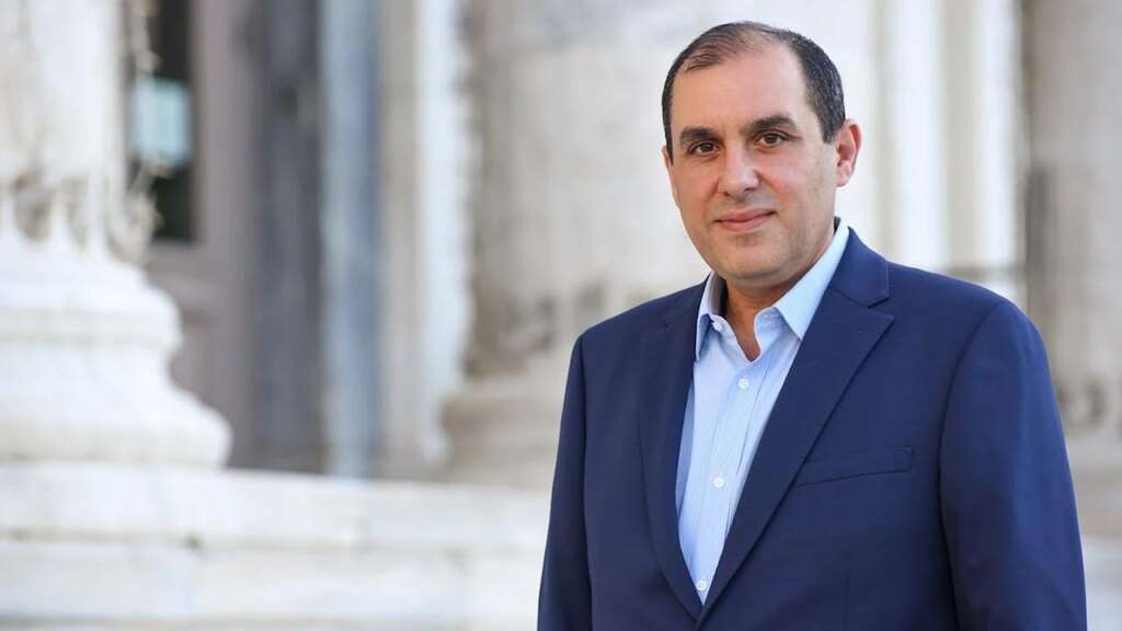 Η συνταγογράφηση επιστρέφει στα ΚΑΠΗ του Πειραιά