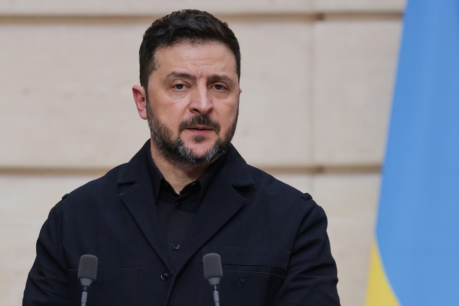 Ζελένσκι στους FT: Η Ουκρανία θα επαναλάβει τα πλήγματα σε ρωσικά διυλιστήρια