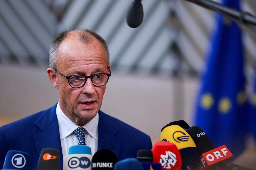 Μερτς: Είναι επιτακτική ανάγκη να αυξηθεί η ευρωπαϊκή χρηματοδότηση προς την Ουκρανία