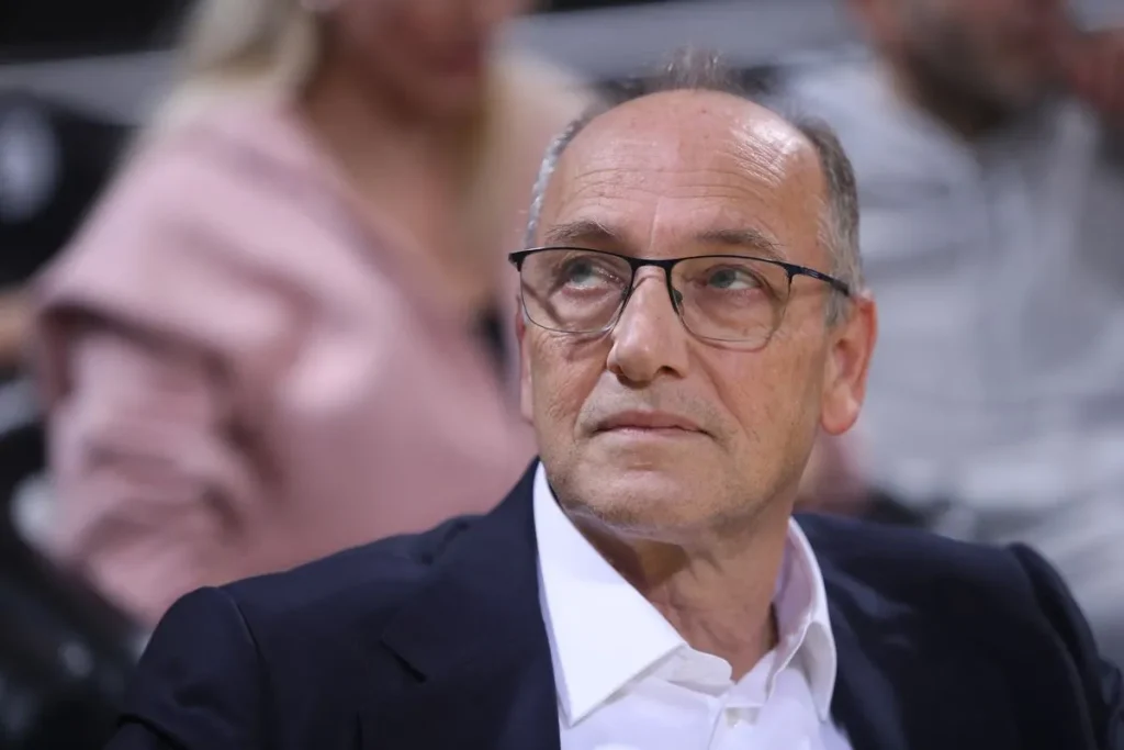 Ένταλμα σύλληψης για Λιόλιο, διαιτητές και παράγοντες της ΚΕΔ