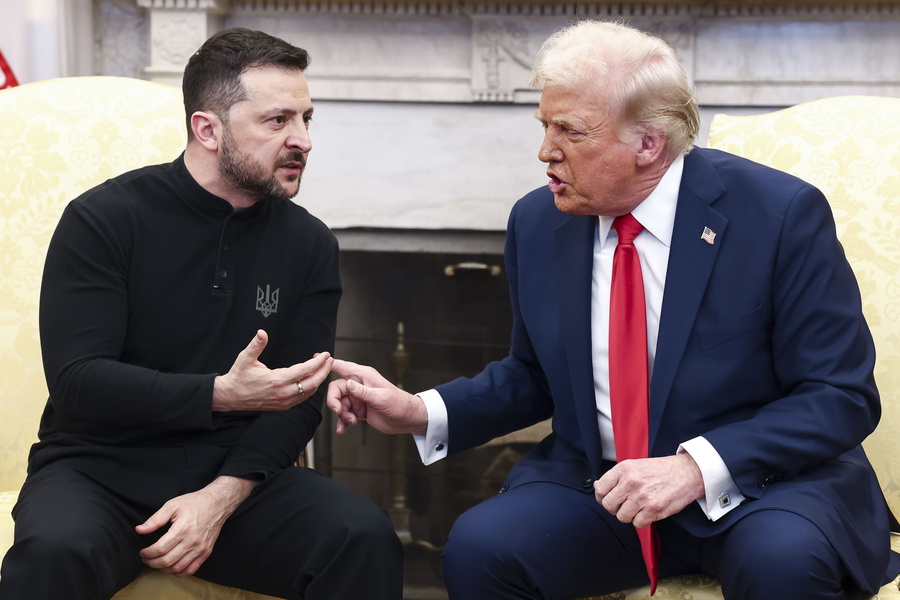 Ο Τραμπ «παγώνει» τους Patriot για την Ουκρανία: «Δύσκολο να εξηγηθούν οι αποφάσεις των ΗΠΑ» λέει ο Ζελένσκι