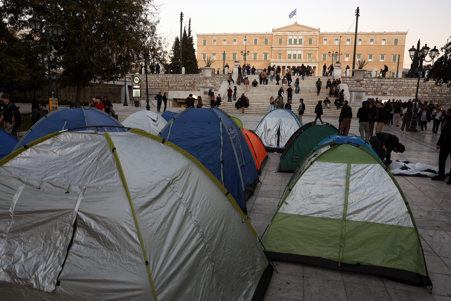 Στους δρόμους μαθητές, φοιτητές, εκπαιδευτικοί – Σε επιφυλακή η αστυνομία