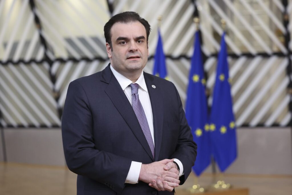 Πιερρακάκης: Η εποχή του φθηνού και άφθονου κεφαλαίου έχει παρέλθει – ΒΙΝΤΕΟ