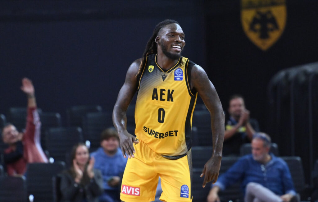 Stoiximan Basket League: Περίπατος της ΑΕΚ κόντρα στο Μαρούσι