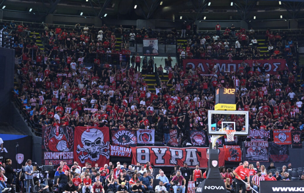 Θύρα 7: «Καταδικάζουμε φθορές και συνθήματα, διαφωνούμε με την ΚΑΕ Ολυμπιακός στο σημείο που υποκαθιστά τις αρχές»