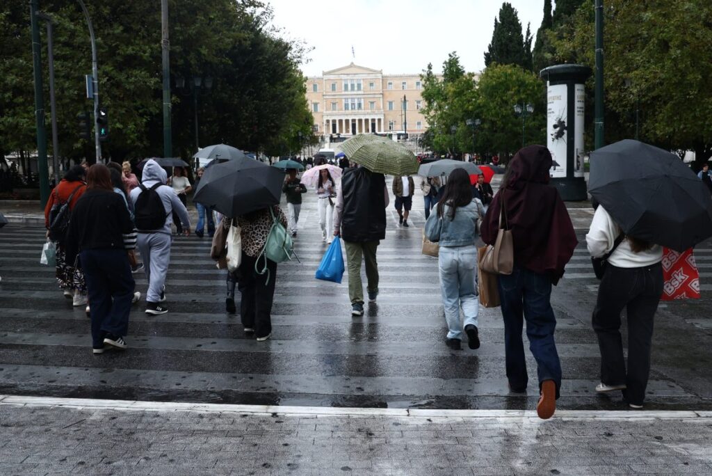 Νέο έκτακτο της ΕΜΥ: Πού θα εκδηλωθούν έντονα φαινόμενα τις επόμενες ώρες