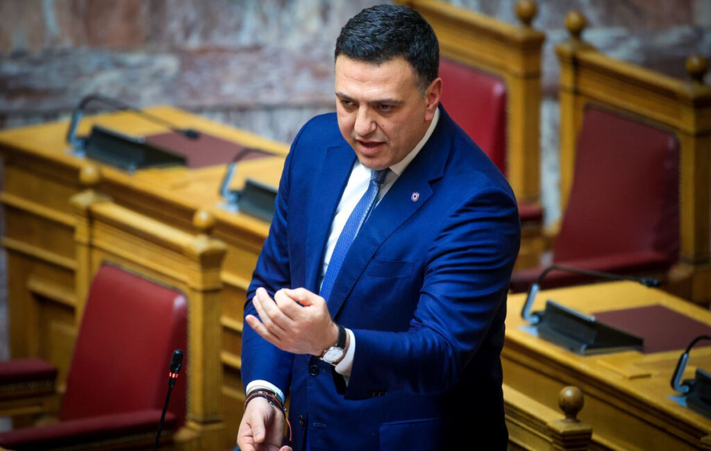 B. Κικίλιας για Κ. Βελόπουλο: Να πάρει πίσω όσα είπε για το Λιμενικό και τα τουρκικά αλιευτικά