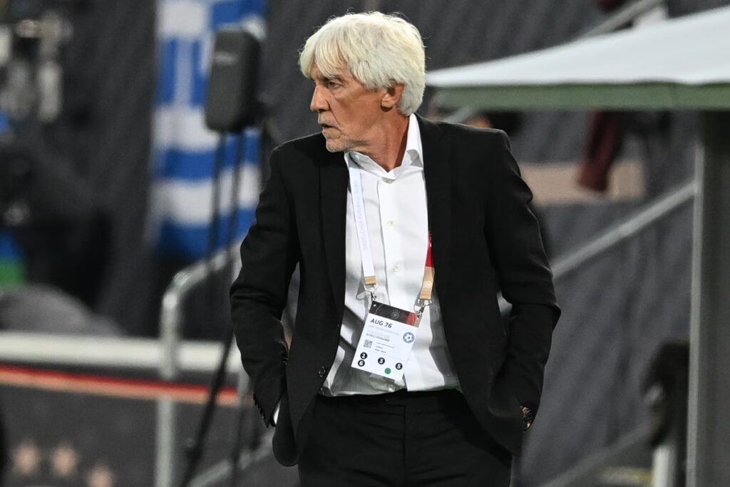 Στη Σερβία υποκλίθηκαν σε Εθνική και Τζόλη: «Τι είδους Σπαρτιάτες έχει ο Γιοβάνοβιτς»
