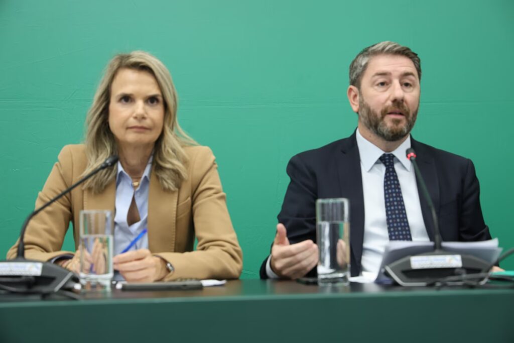 Ανδρουλάκης για ιδιωτικό χρέος: Η ΝΔ προστατεύει funds και servicers – Το ΠΑΣΟΚ, τους πολίτες που έχουν ανάγκη