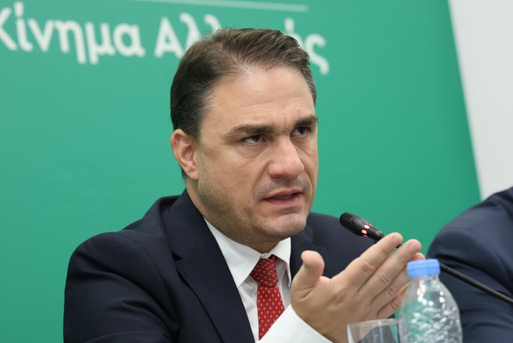 Τσουκαλάς: Η κυβέρνηση πιάστηκε με τη γίδα στην πλάτη, επιχείρησε να πάρει τις περιουσίες των πολιτών νύχτα