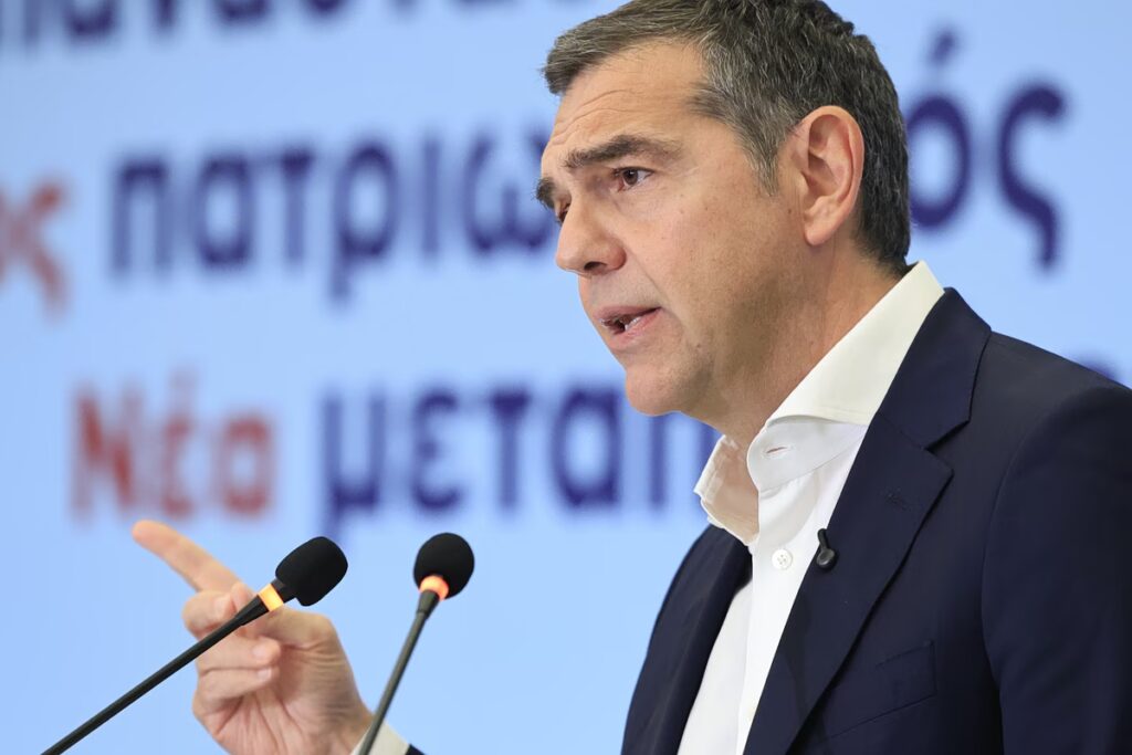 Τσίπρας: Κοντά στους εργαζόμενους – Ρίχνει στη μάχη και τη νεολαία ΕΛΑΣ