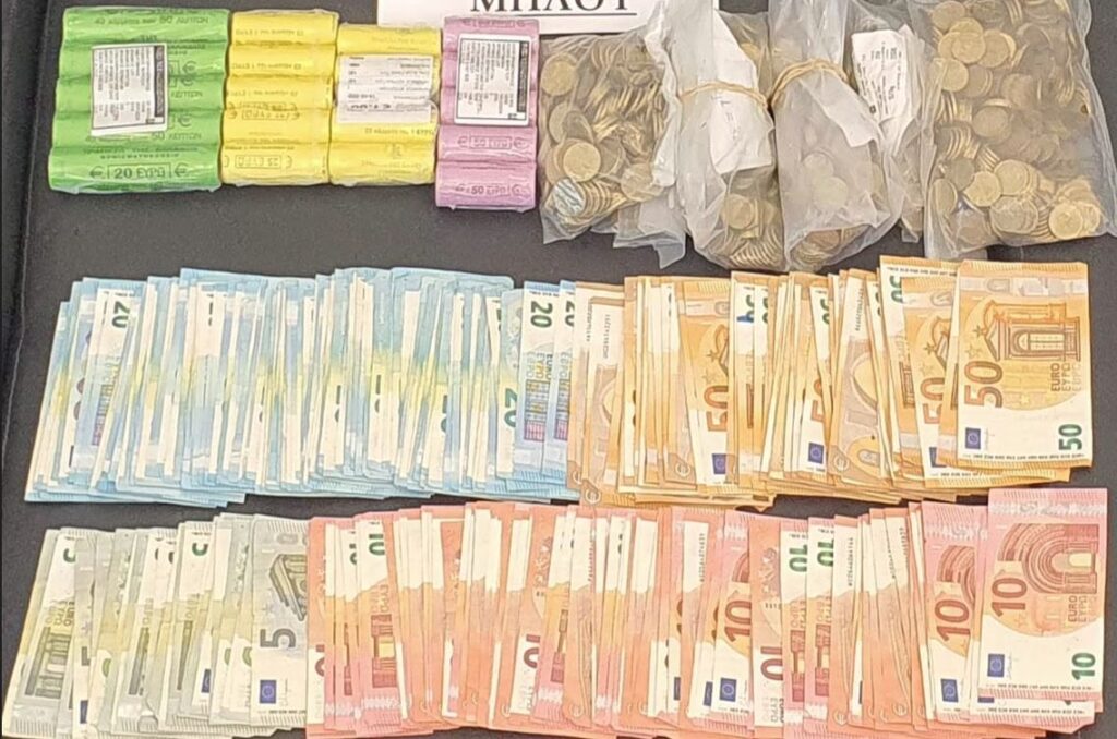Μήλος: Τον έπιασαν στο λιμάνι: Είχε 7.200 ευρώ στην τσέπη από διάρρηξη