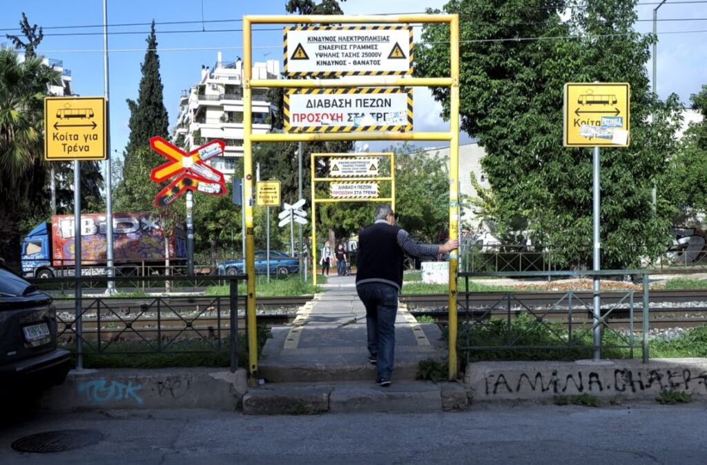 Σιδηρόδρομος: Στον «αέρα» η αναβάθμιση 100 ισόπεδων διαβάσεων