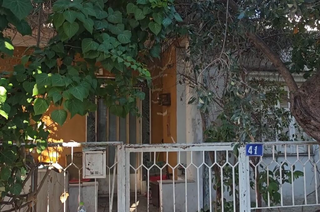 Μενίδι: Βασικός ύποπτος για τον θάνατο της 89χρονης ο γιος της