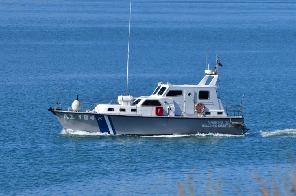 Ναυάγιο με μετανάστες ανοιχτά της Σάμου: Έξι νεκροί και 14 διασωθέντες