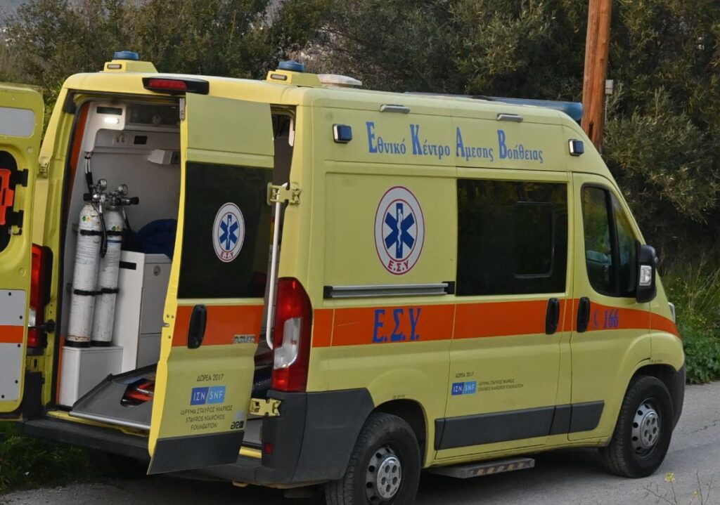Συναγερμός στην Ομόνοια – Πτώση ατόμου από ξενοδοχείο
