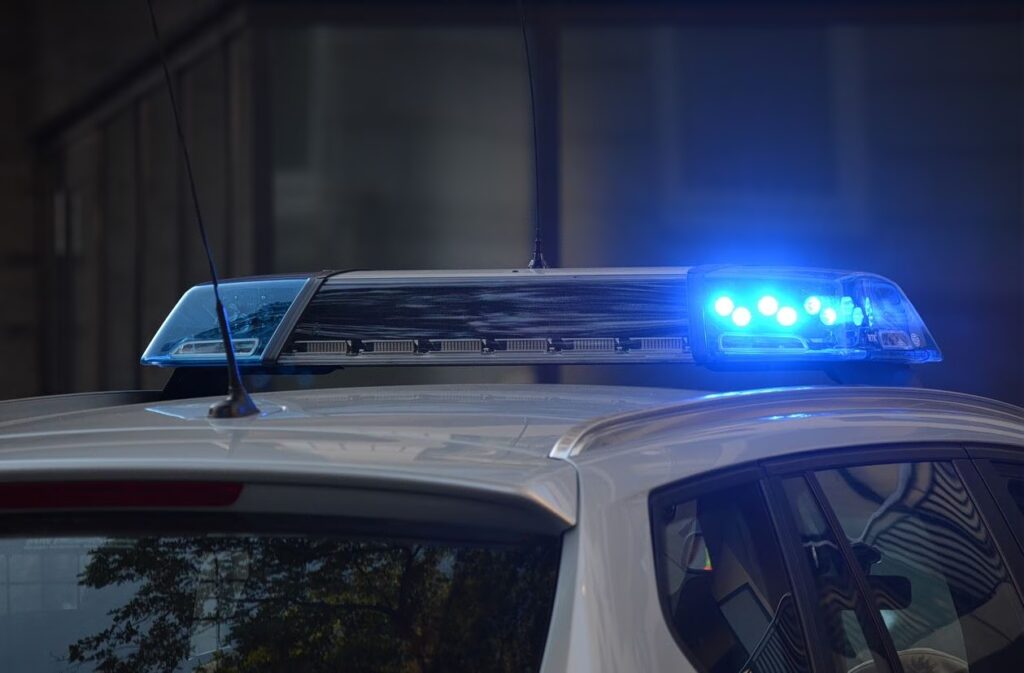Μενίδι: Επεισόδιο με πυροβολισμούς – Τραυματίστηκε 26χρονος