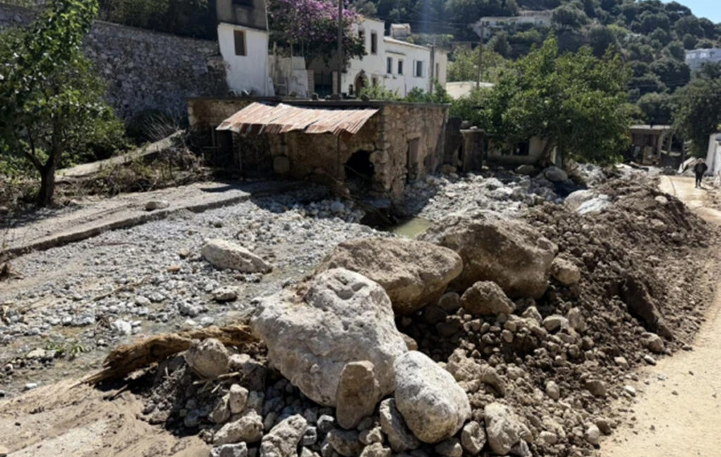 Πέντε ημέρες βροχής άφησαν πληγές στο Αμάρι: Ξεκίνησαν οι αρχικές δηλώσεις ζημιών – Κατεστραμμένοι δρόμοι και καλλιέργειες
